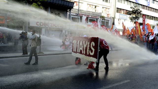 Sınıf Kavgasını Yükseltmek için, 1 MAYIS’a, TAKSİM’E! – Komün Gücü
