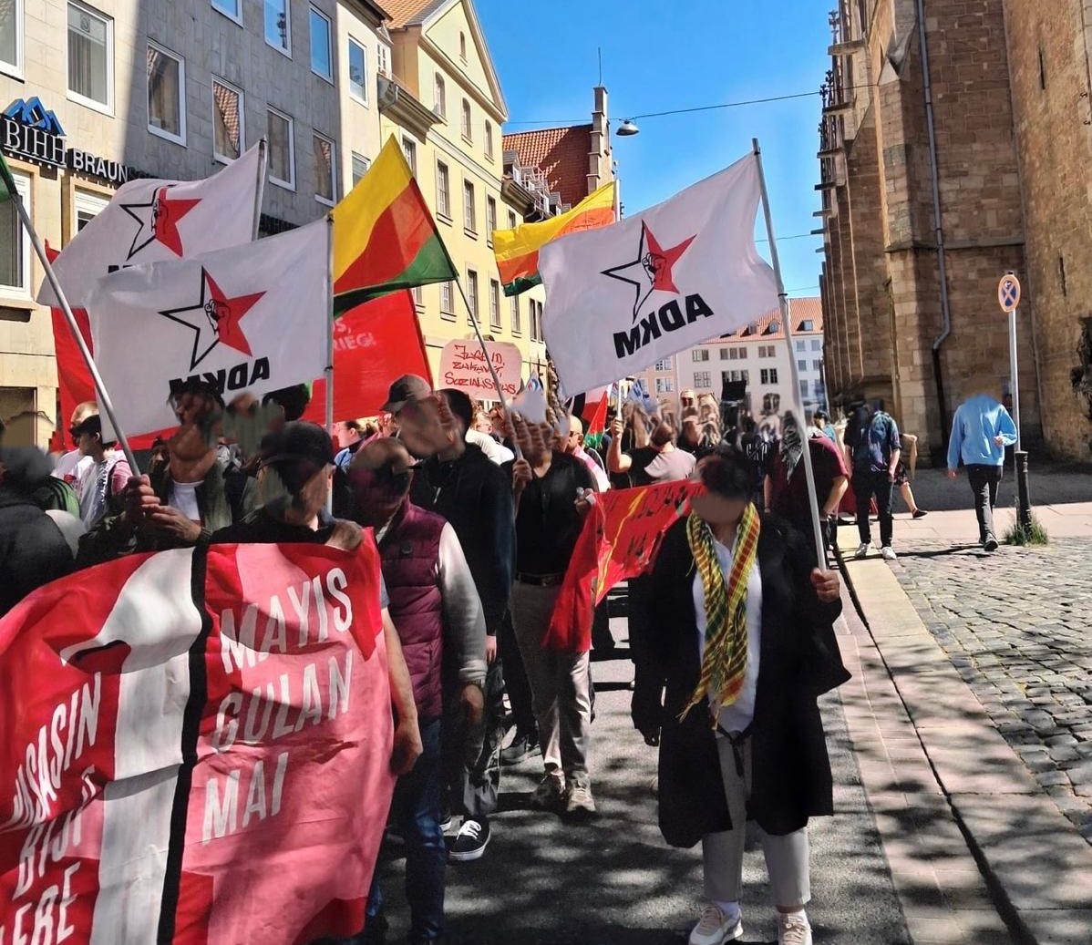 Avrupa’da 1 Mayıs coşkuyla kutlandı